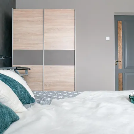 Tammsaare Residence- 4 Rooms, Free Parking * Pärnu